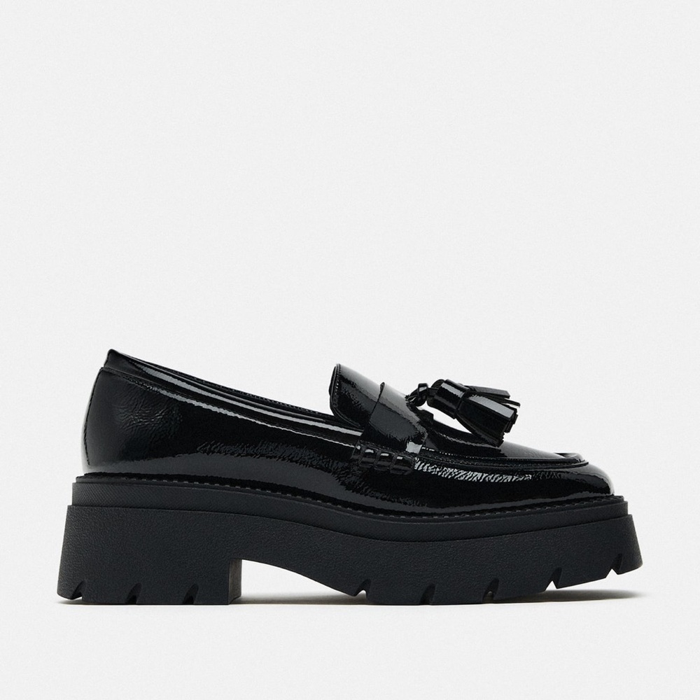 Lug Sole Tassel Loafers